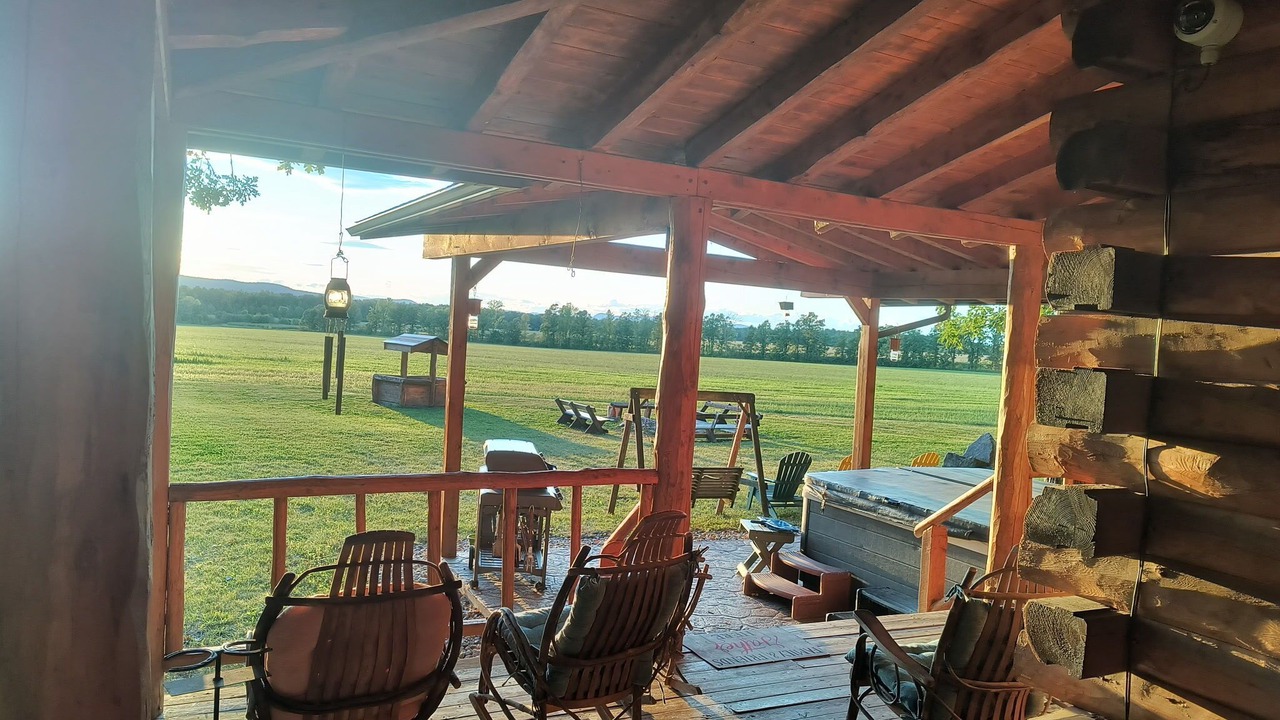 Photo of Patio Balcony in North Ferrisburgh