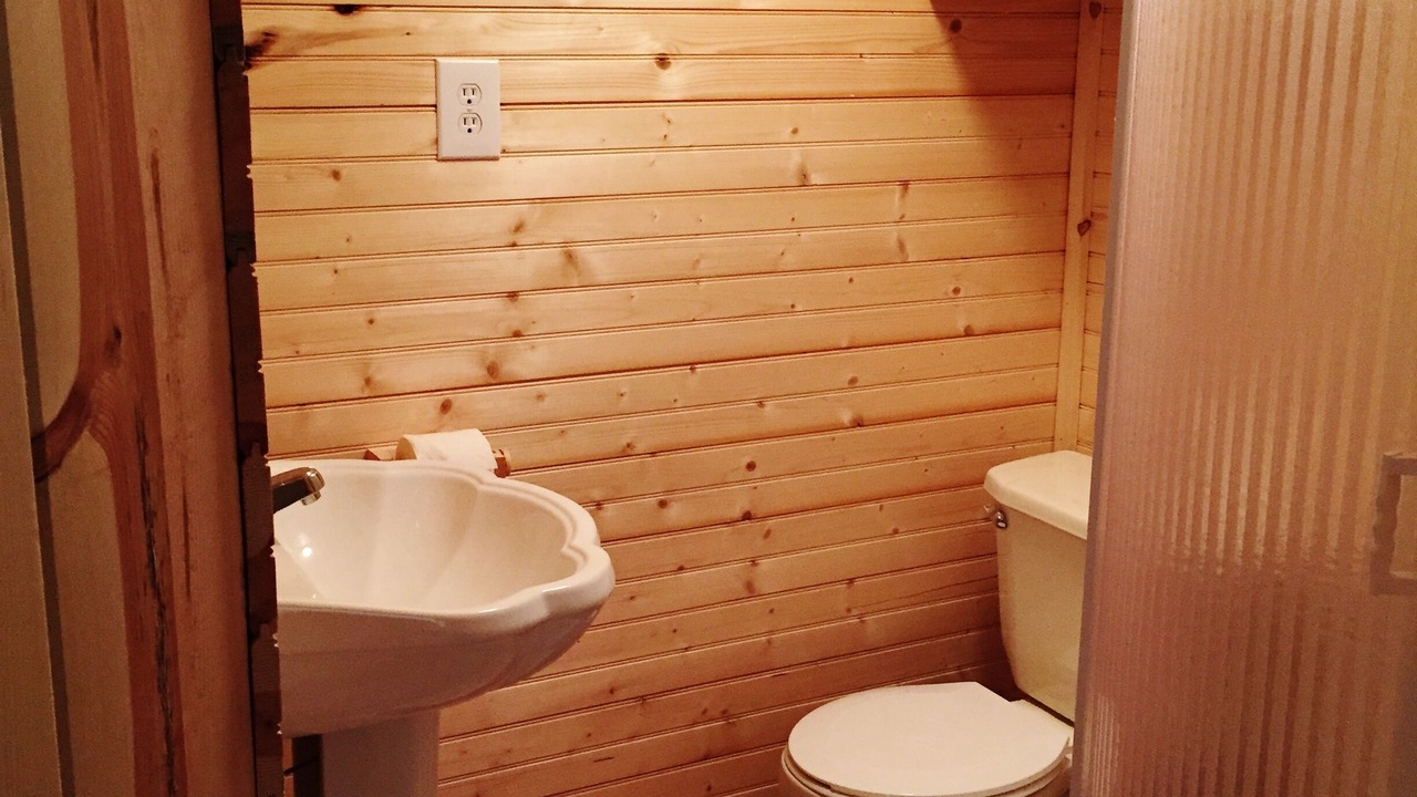 Photo of Bathroom in Harriet
