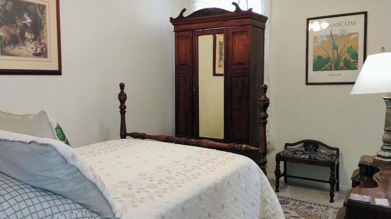 Photo of Bedroom in Brenham