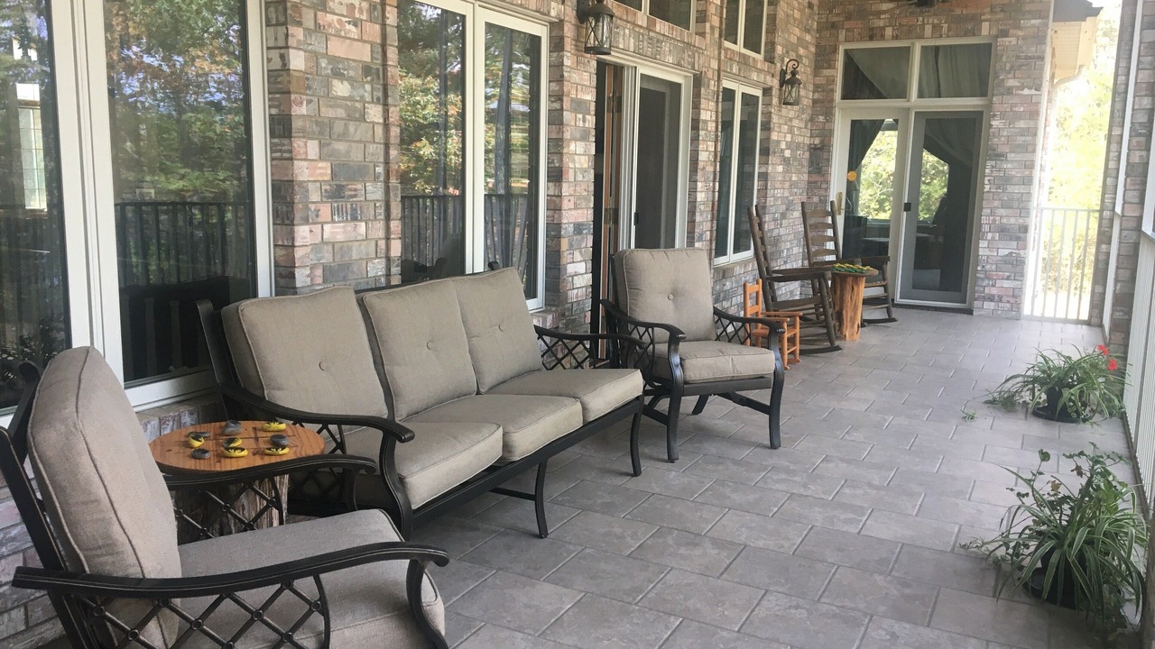Photo of Patio Balcony in Lampe