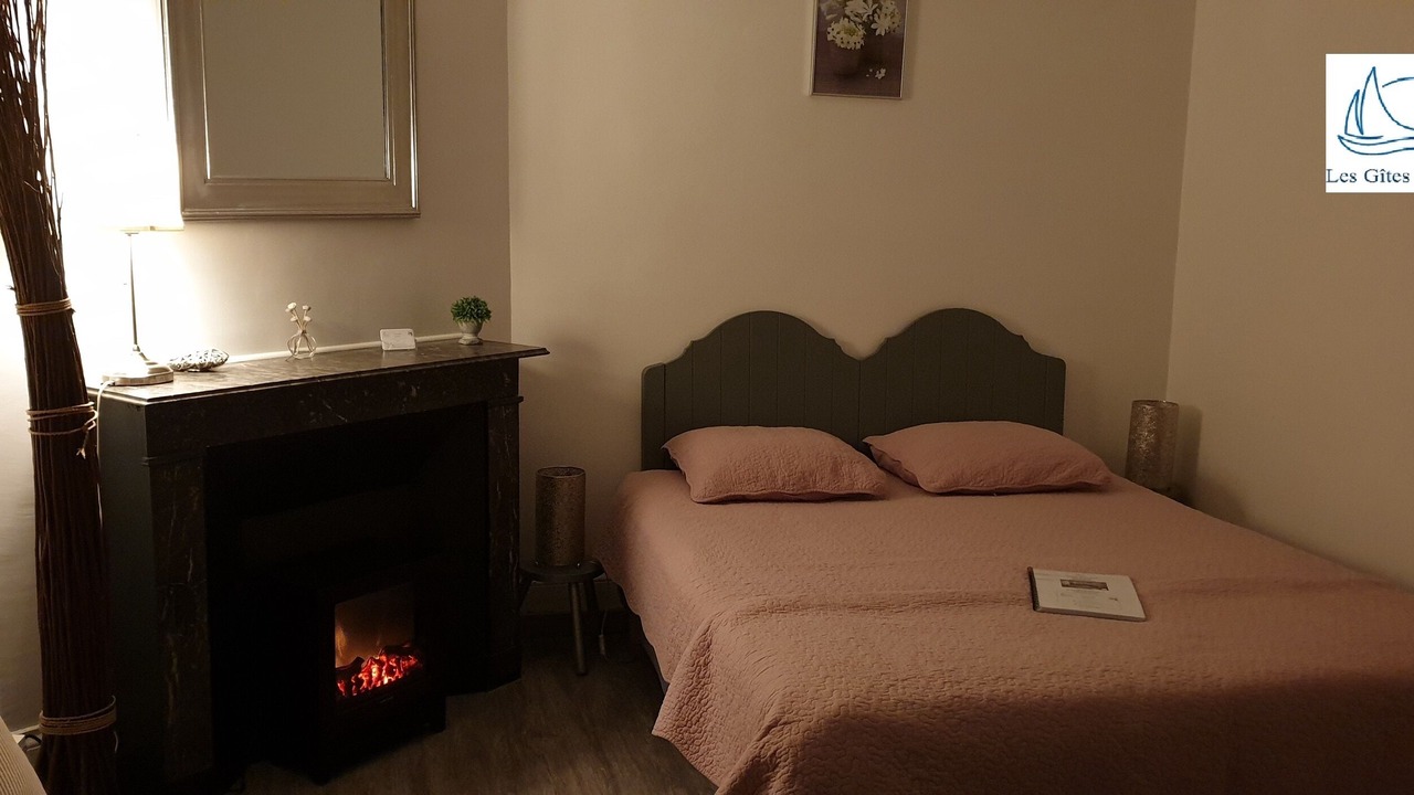 Photo of Bedroom in Anatole France Danton