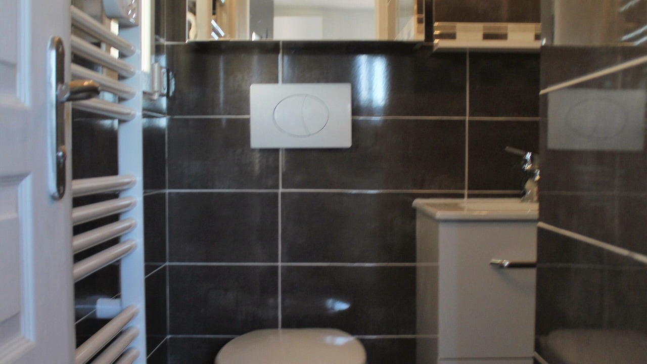 Photo of Bathroom in Blausasc