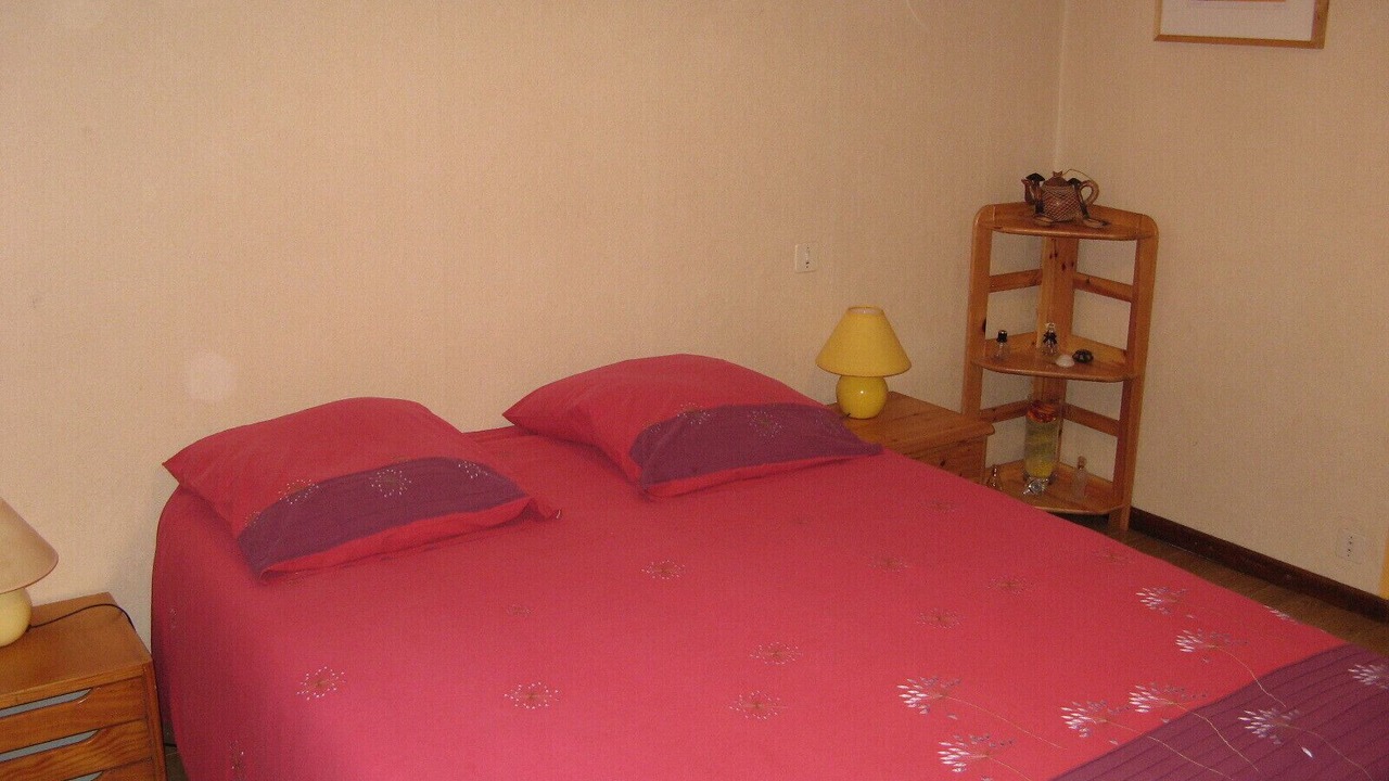 Photo of Bedroom in Cahors