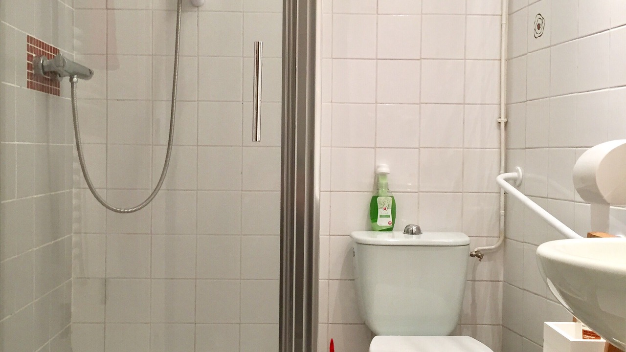 Photo of Bathroom in Poitiers