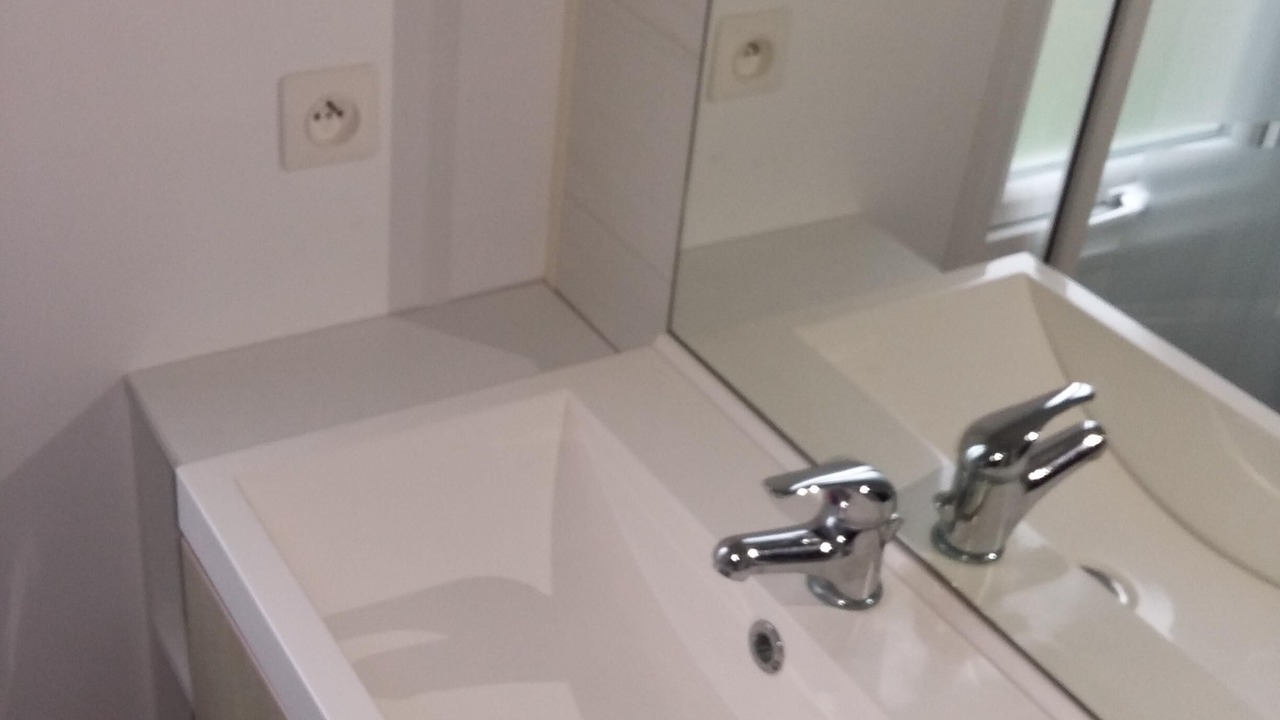 Photo of Bathroom in Peronne