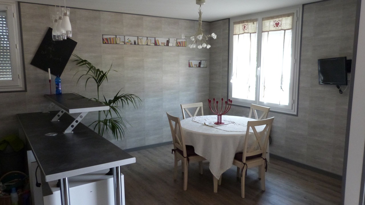 Photo of Others in Brugheas