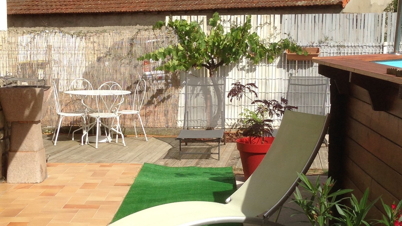 Photo of Outdoor in Brugheas