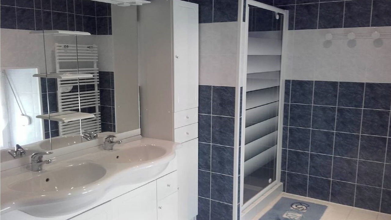 Photo of Bathroom in Nouzonville