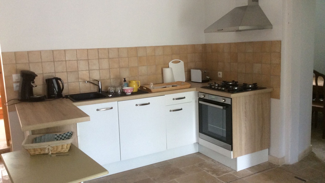 Photo of Kitchen in St-Baudille-et-Pipet