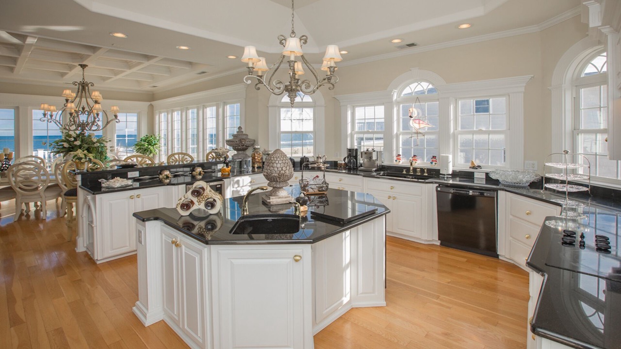Photo of Kitchen in Sandbridge