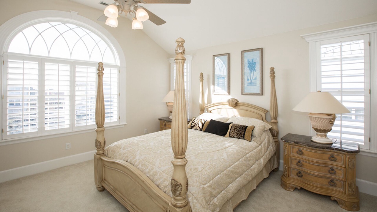 Photo of Bedroom in Sandbridge