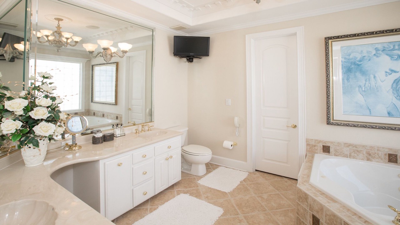 Photo of Bathroom in Sandbridge