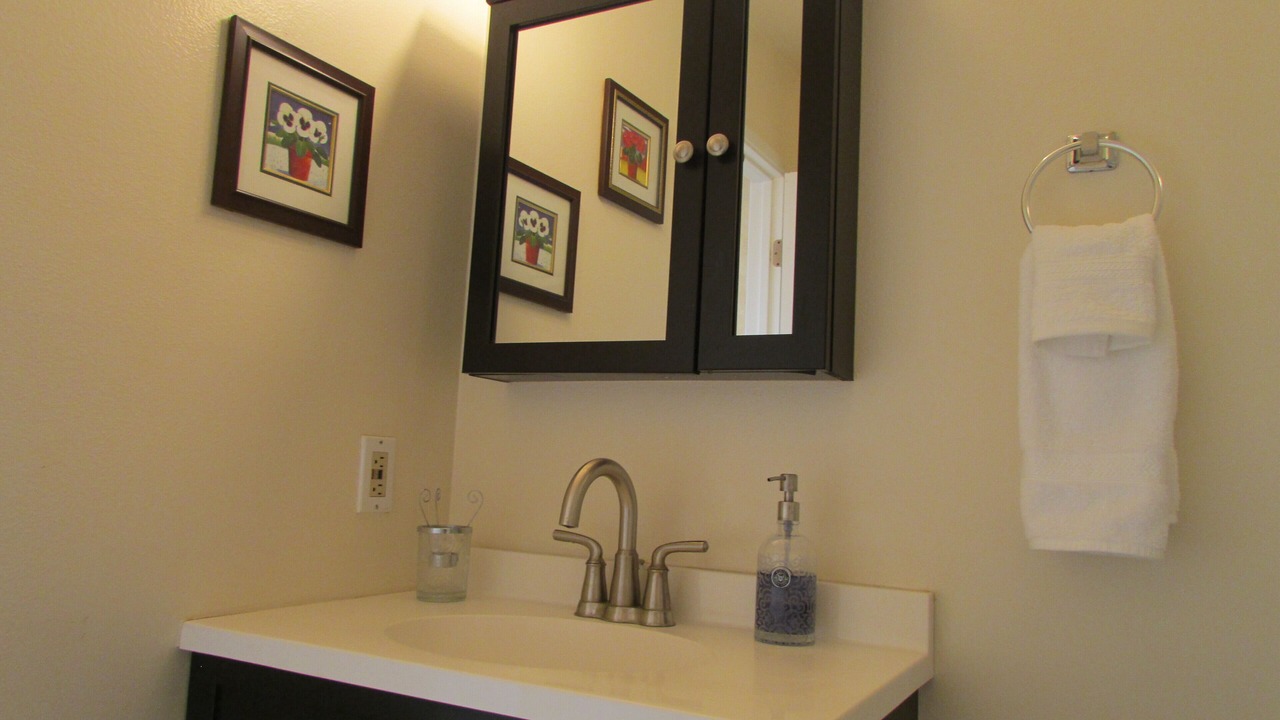 Photo of Bathroom in Burbank