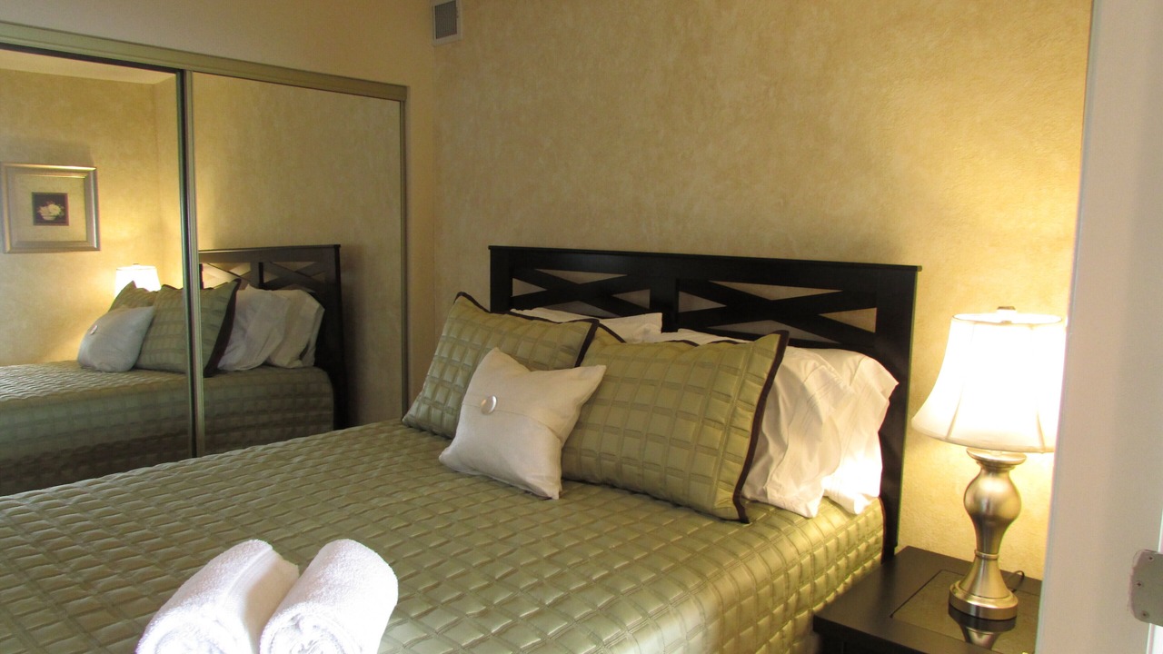 Photo of Bedroom in Burbank