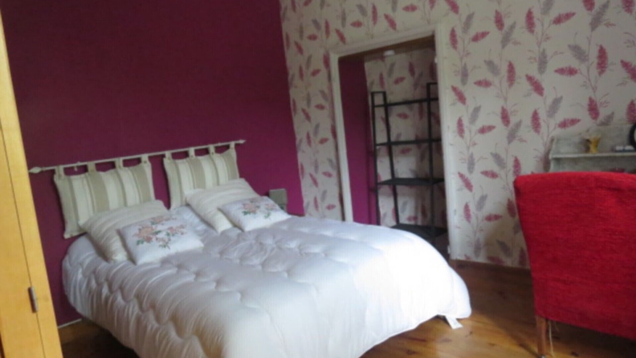 Photo of Bedroom in Sainte-Anastasie