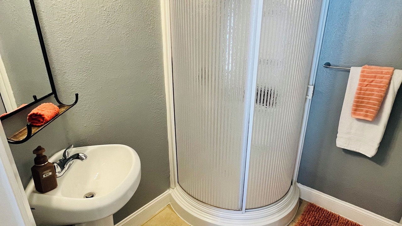 Photo of Bathroom in Oak Lawn