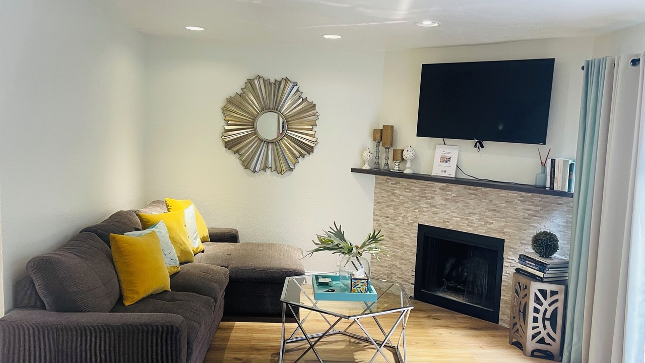 Photo of Livingroom in Oak Lawn