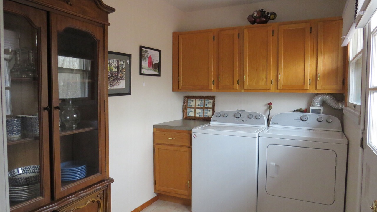 Photo of Bedroom in Miramiguoa Park