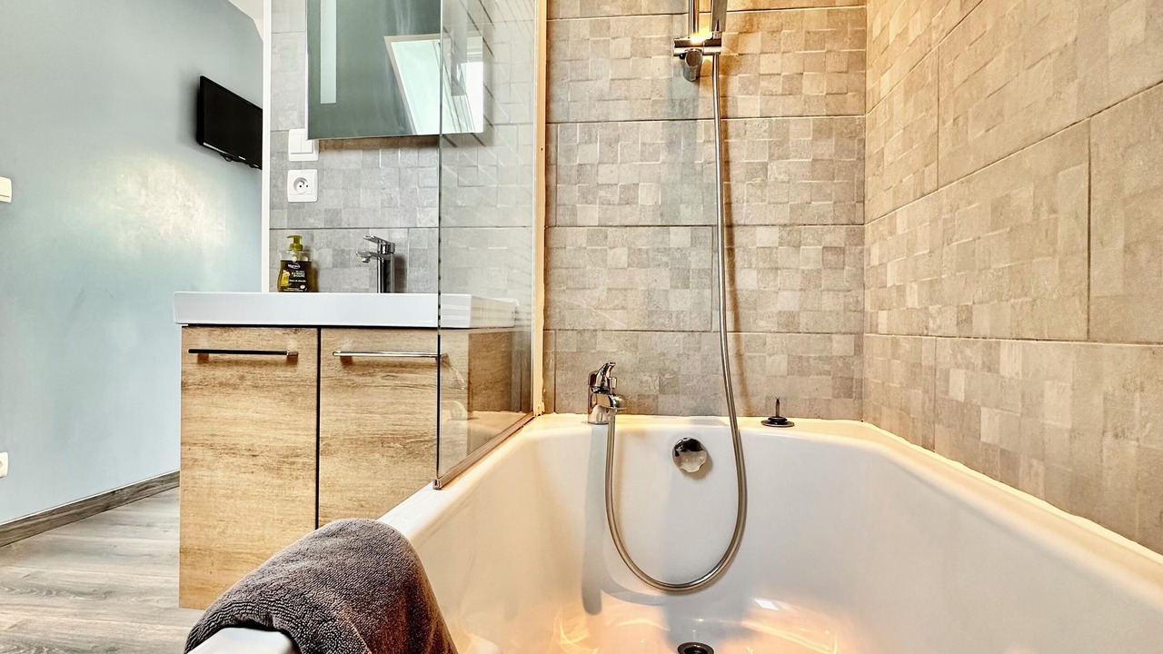 Photo of Bathroom in Grandcamp-Maisy