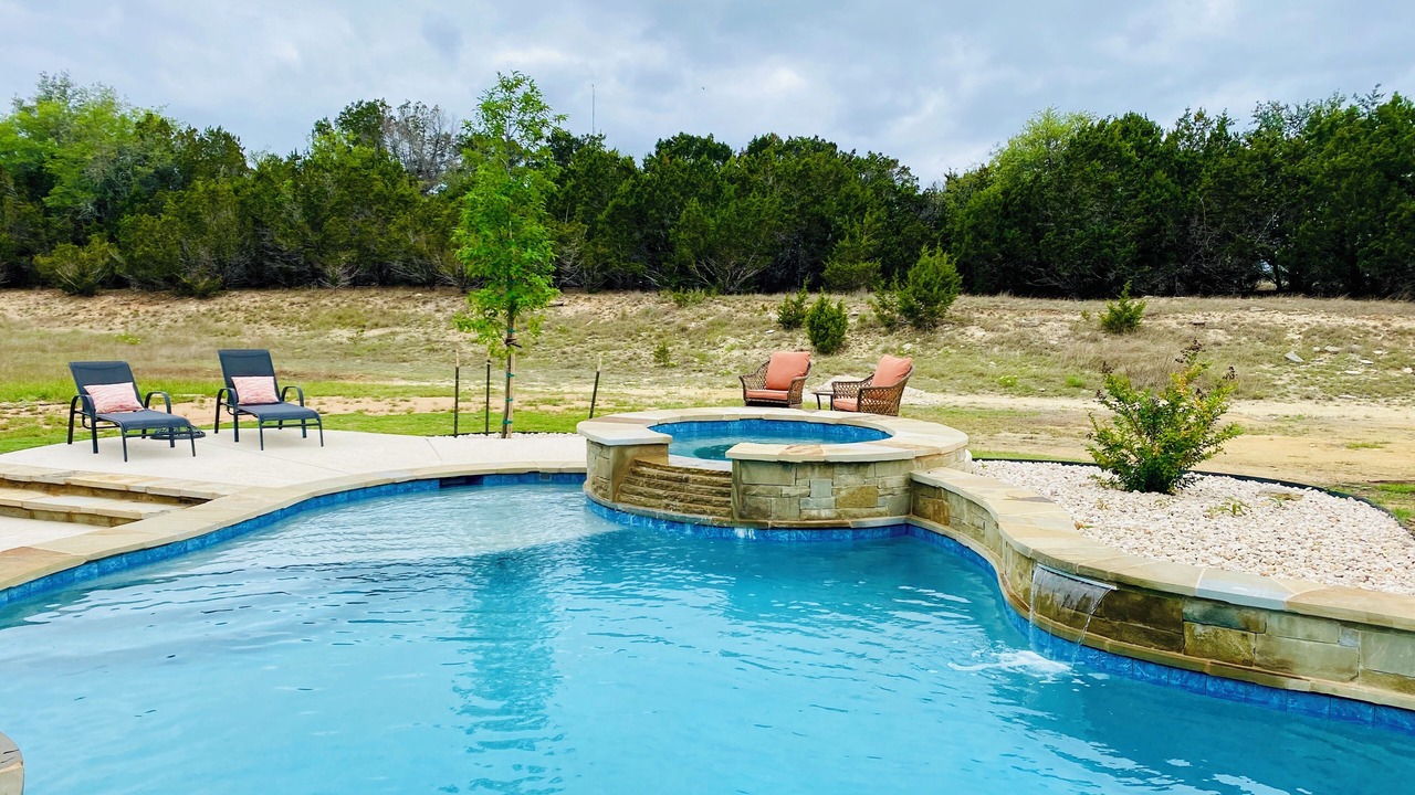 Photo of Outdoor in Henly
