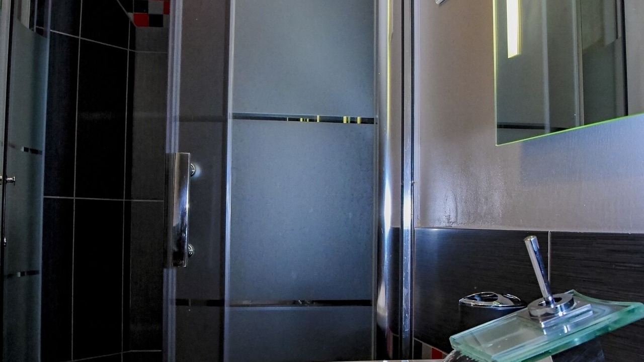 Photo of Bathroom in Souastre