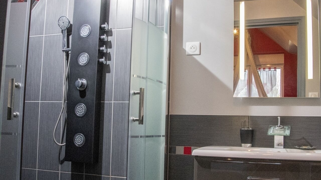 Photo of Bathroom in Souastre