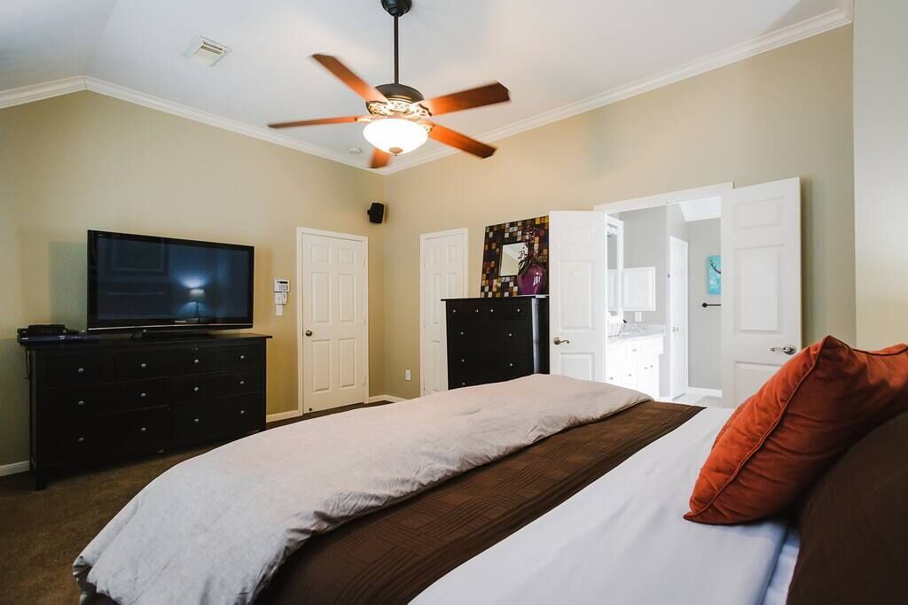 Photo of Bedroom in Midtown