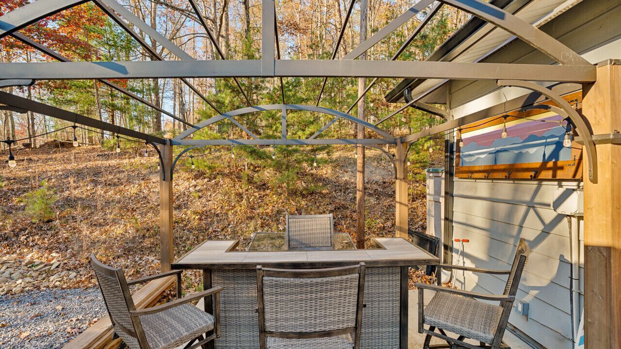 Photo of Outdoor in Candler