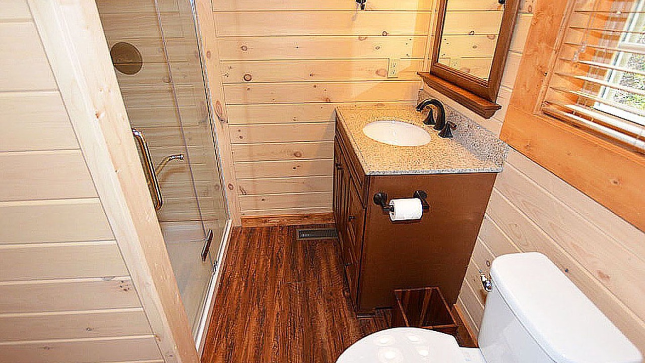 Photo of Bathroom in Gatlinburg