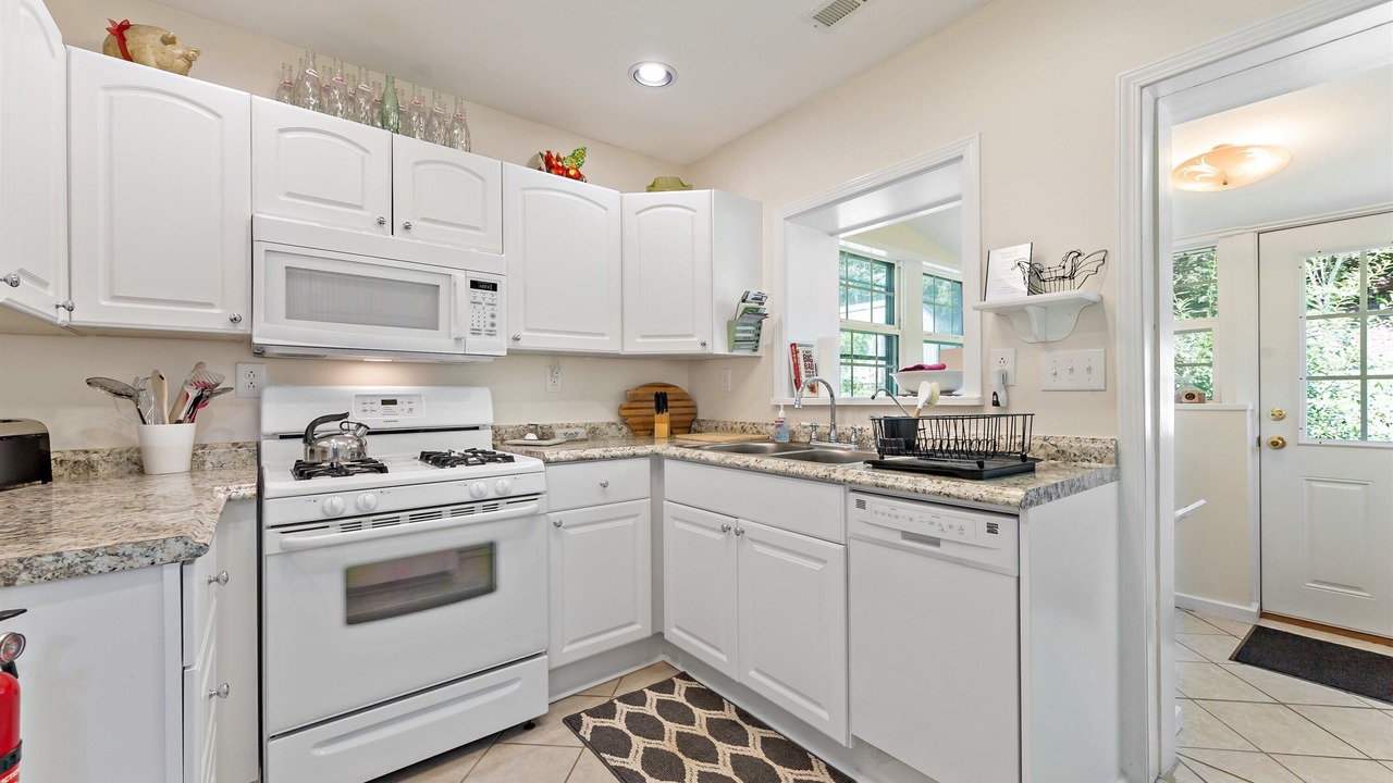 Photo of Kitchen in Old Fort