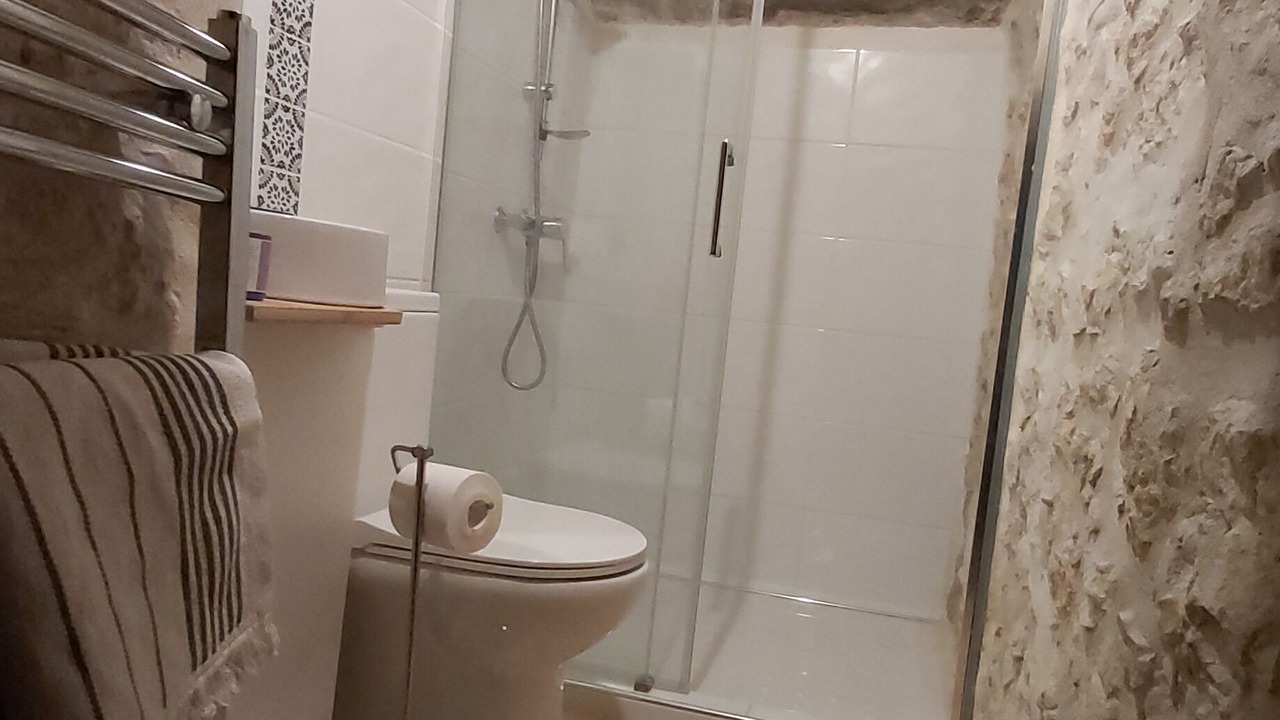 Photo of Bathroom in Rochegude
