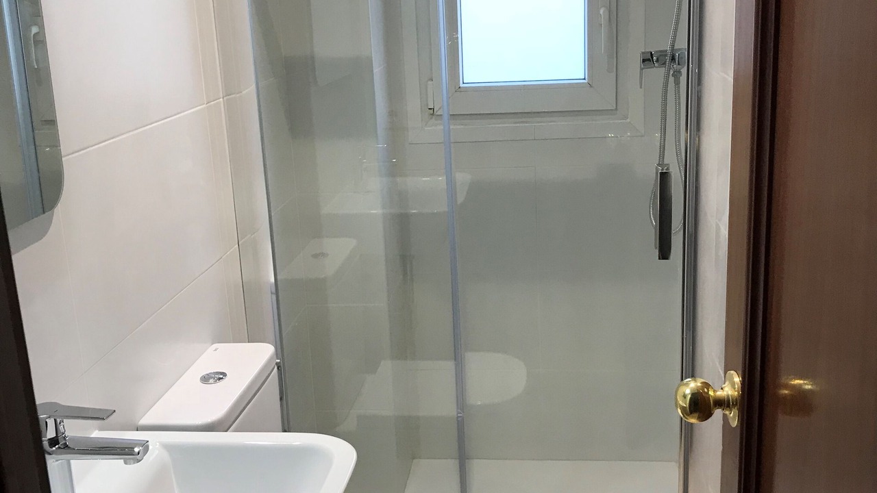 Photo of Bathroom in Salou City Centre