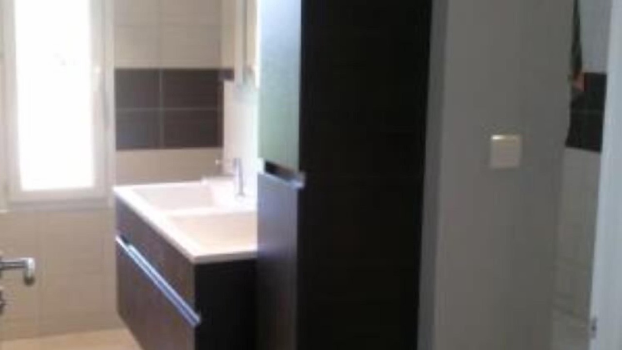Photo of Bathroom in Camelas