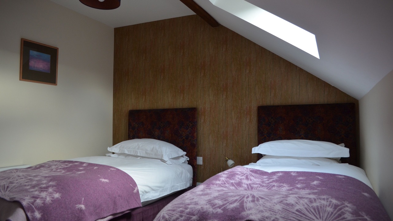 Photo of Others in Hartwell