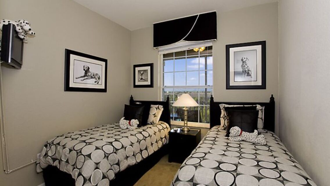 Photo of Bedroom in Windsor Hills