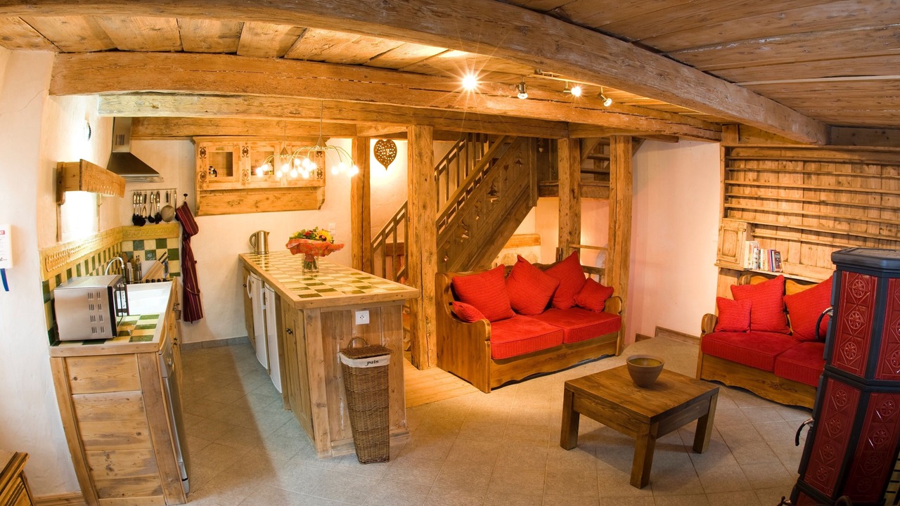 Photo of Others in Novallay