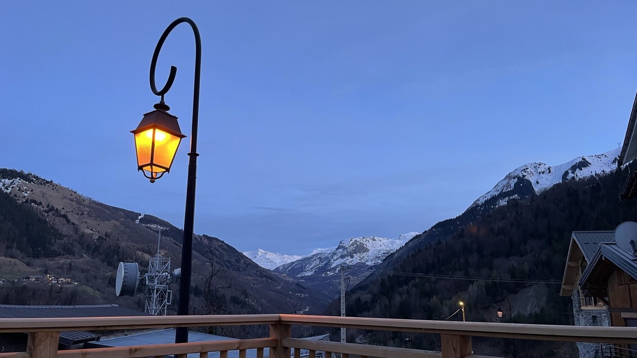 Photo of Outdoor in Novallay