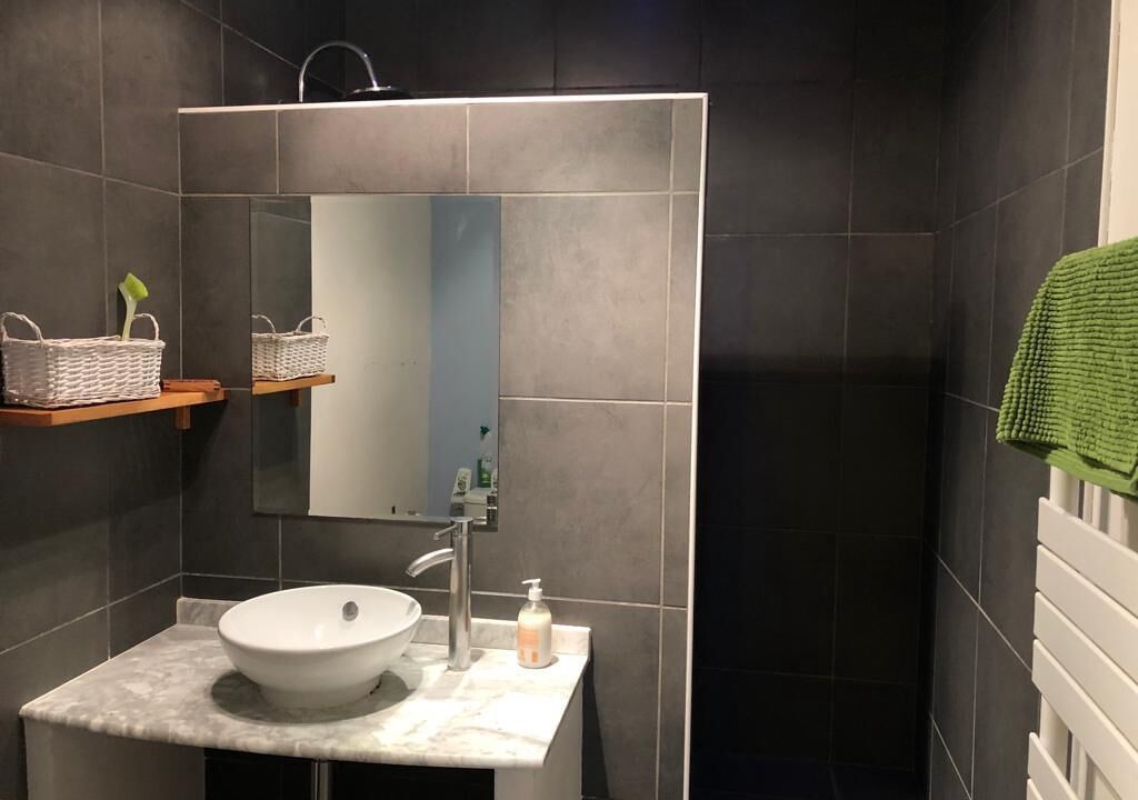 Photo of Bathroom in Capestang