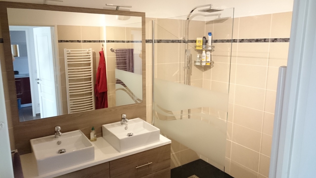 Photo of Bathroom in Saint-Raphael