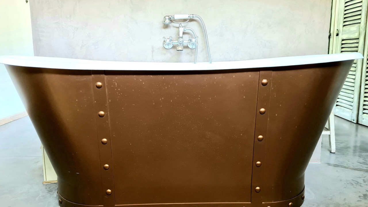 Photo of Bathroom in Saint-Andre-de-Roquepertuis
