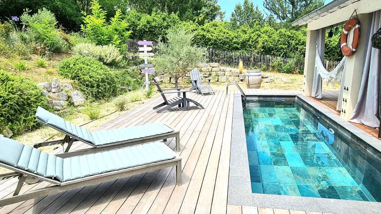Photo of Outdoor in Saint-Andre-de-Roquepertuis