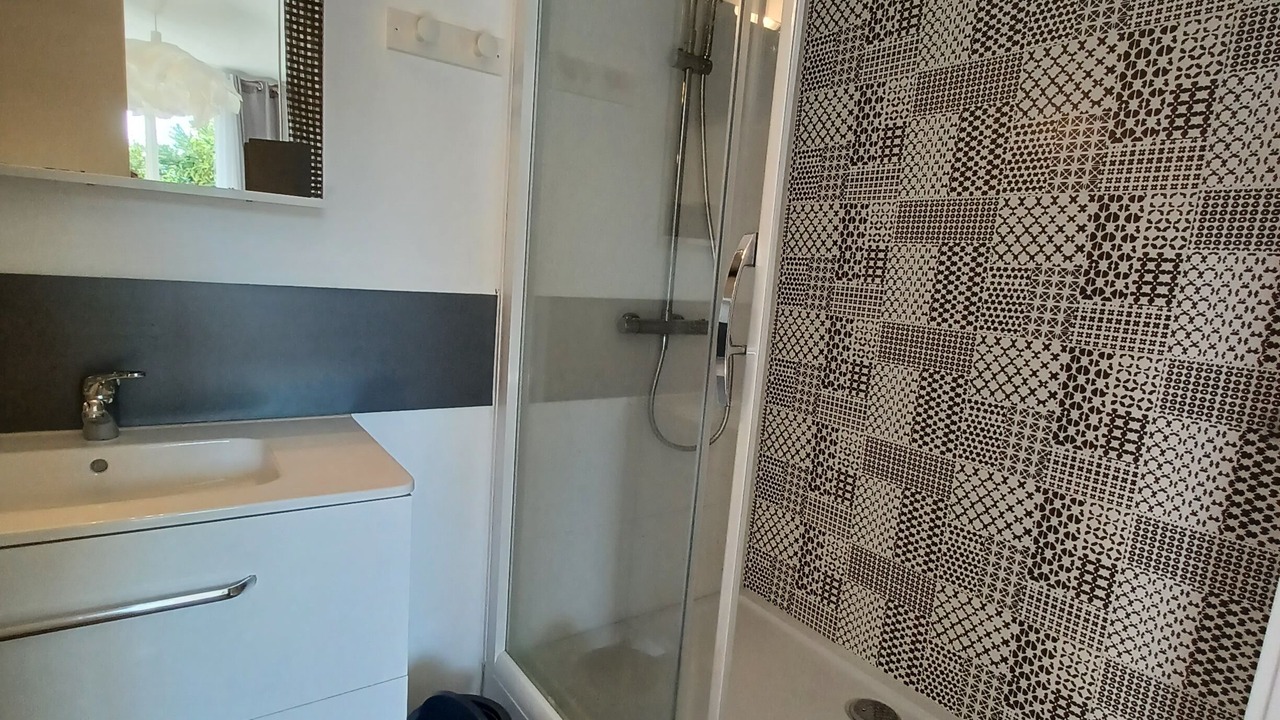 Photo of Bathroom in Andernos-les-Bains