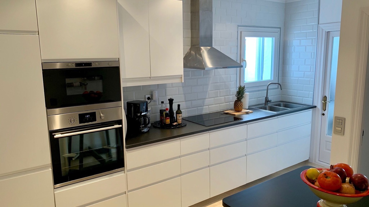 Photo of Kitchen in Moraira Town Centre