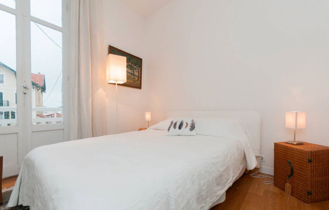 Photo of Bedroom in Biarritz City Centre