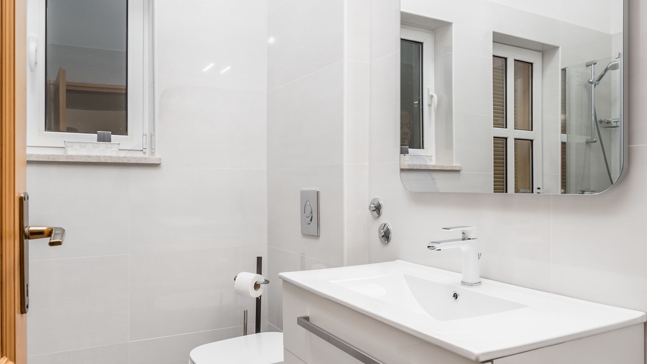 Photo of Bathroom in Obrs