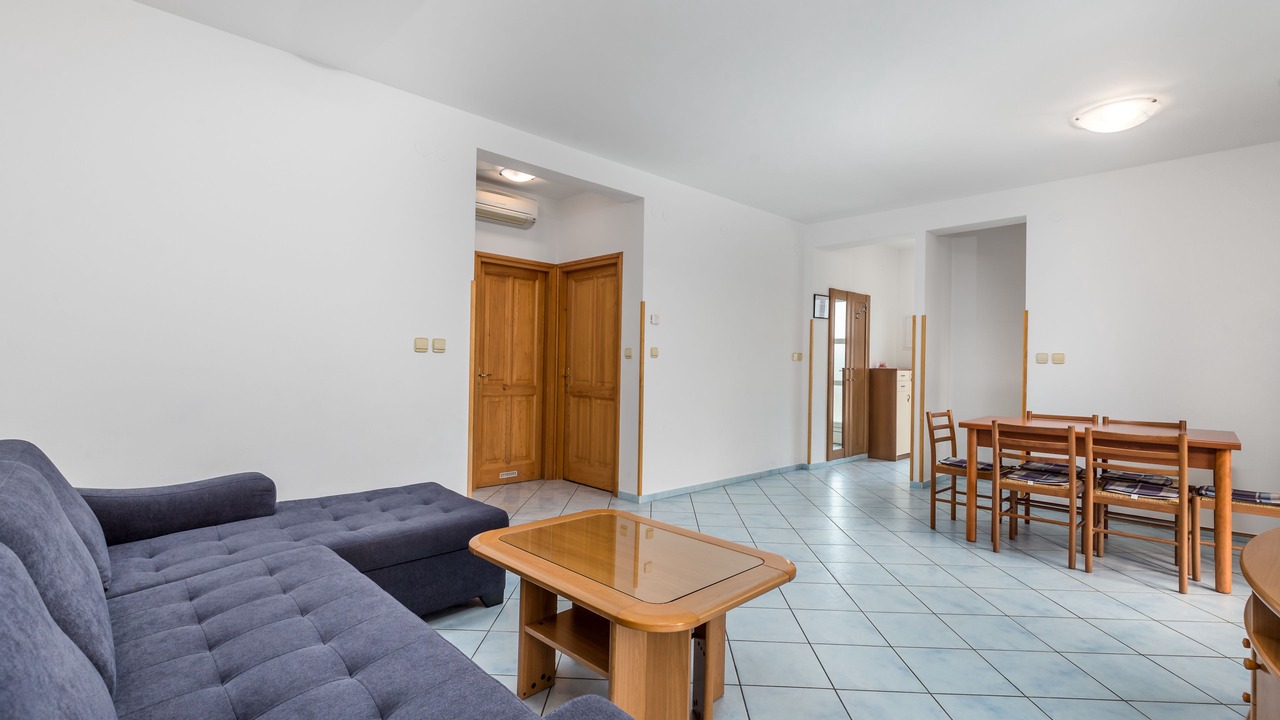 Photo of Livingroom in Obrs