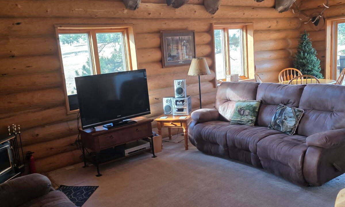 Photo of Bedroom in Hill City
