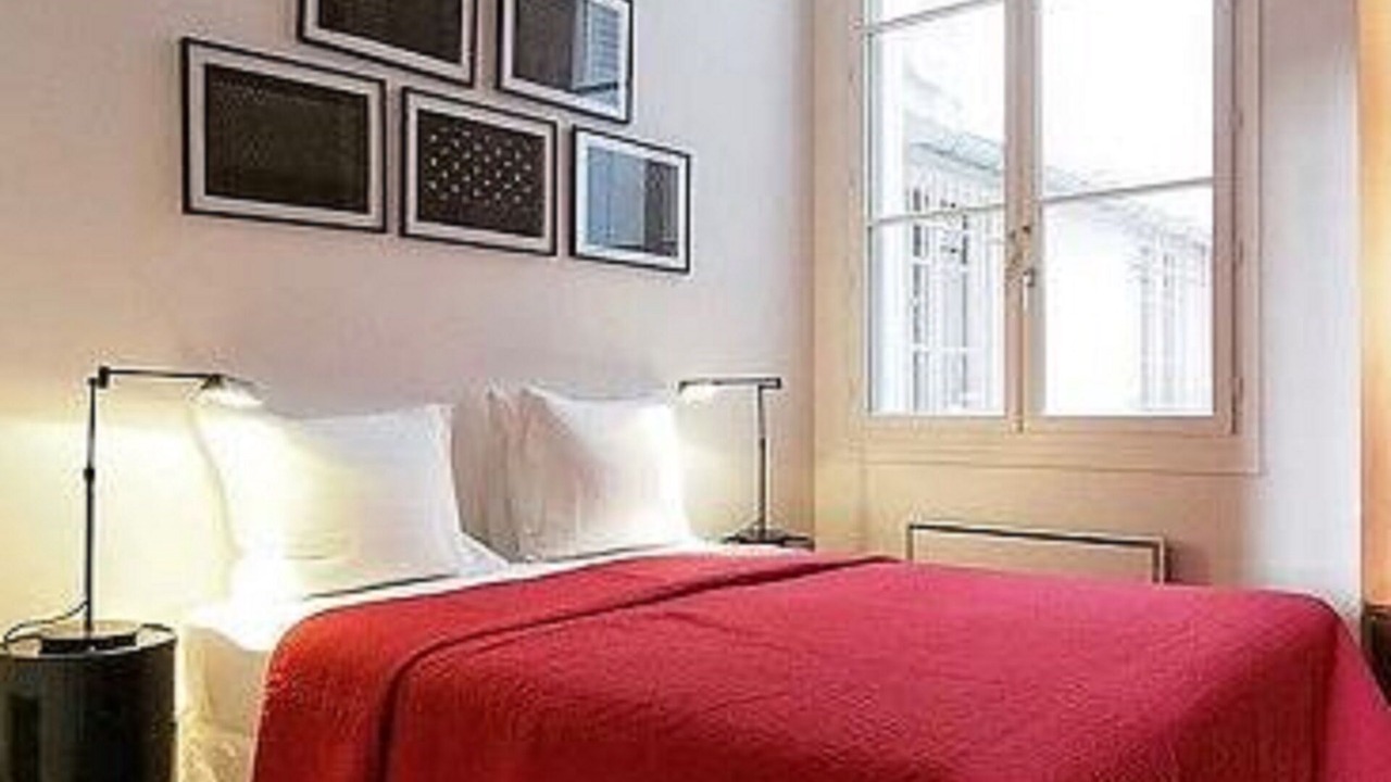 Photo of Bedroom in Saint-Merri