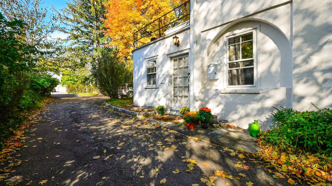 Photo of Others in Princeton