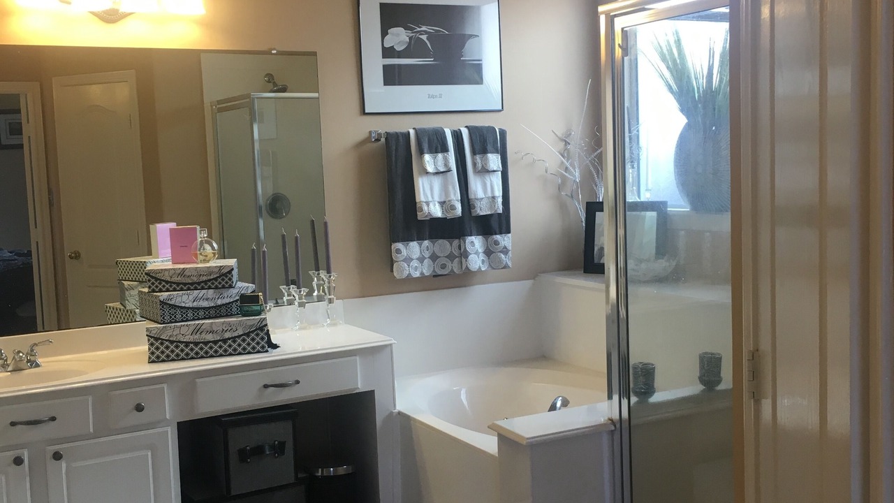 Photo of Bathroom in Spring